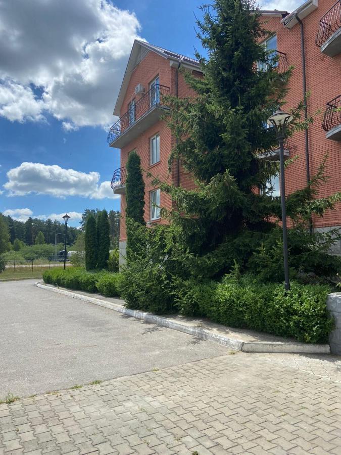 Готель Ягодин Starovoitove Exterior photo